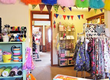 ohio/southeast-ohio/shop/cute-as-a-button