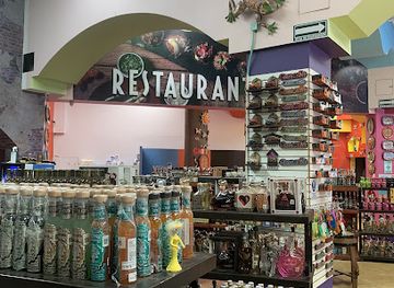 mexico/southeastern-mexico/shop/plaza-28