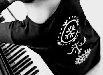 bosnia-and-herzegovina/mostar/shop/poppy