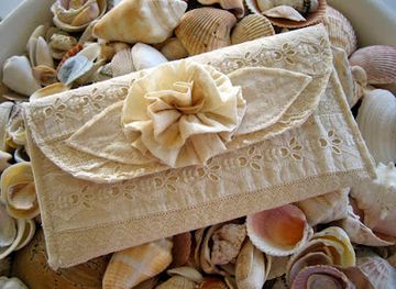 wisconsin/lake-superior-lowland/shop/the-merry-mermaid-makers-market