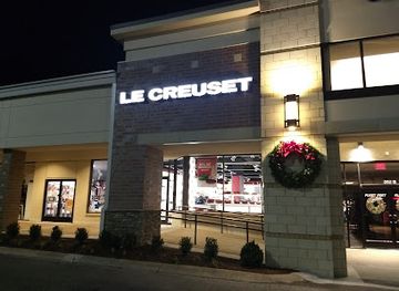 tennessee/brentwood/shop/le-creuset-outlet-store
