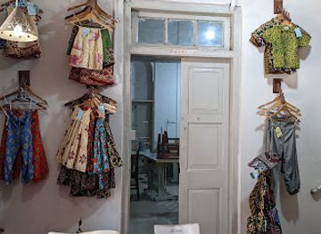 tanzania/zanzibar-city/shop/upendo-womens-store-house