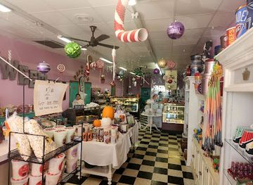 oklahoma/moore/shop/the-candy-castle-popcorn-palace-ice-cream-parlor