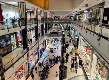 germany/berlin/mitte/shop/alexa-berlin