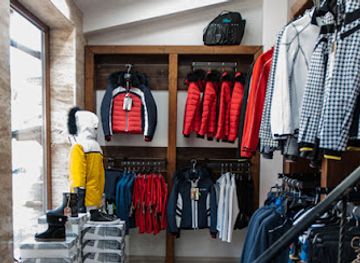 bulgaria/bansko/shop/colmar-lifestyle-shop-in-bansko-bulgaria