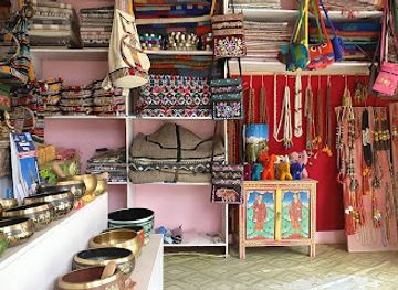 nepal/nagarkot/shop/aryal-store