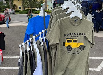 nevada/carson-valley/shop/downtown-vintage-market