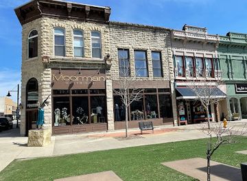 iowa/mason-city/shop/moorman-clothiers