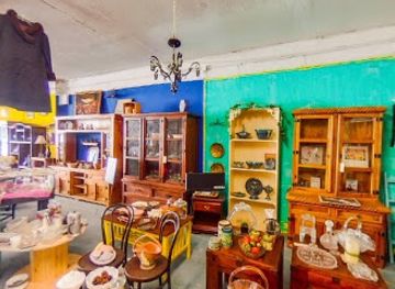 texas/brownsville/shop/the-vintage-furniture