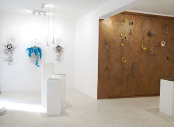 slovenia/izola/shop/drat-gallery-of-contemporary-yewelry