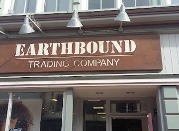 vermont/lake-champlain/shop/earthbound-trading-co