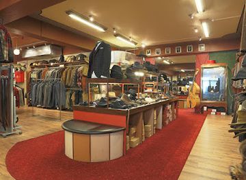 iceland/the-highlands/shop/herrafataverzlun-kormaks-og-skjaldar