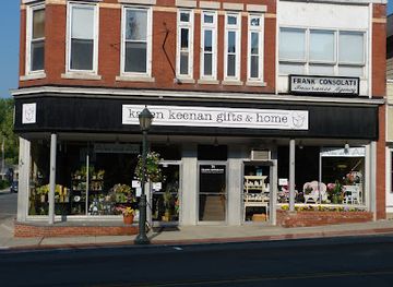 massachusetts/berkshires/shop/karen-keenan-gifts-home