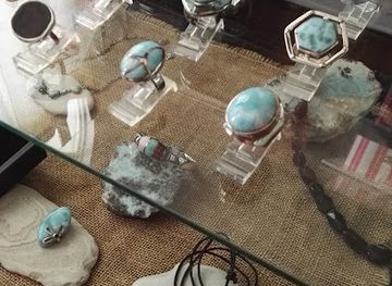 dominican-republic/bavaro/shop/arte-rupestre