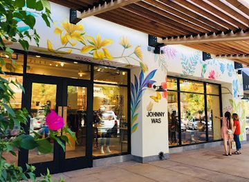 arizona/scottsdale/kierland-commons/shop/johnny-was