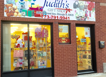 illinois/northeastern-illinois/shop/judith-s-gift-shop