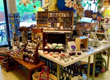 virginia/northern-virginia/shop/trade-roots-fair-trade-gift-shop-coffee-house-wine-bar