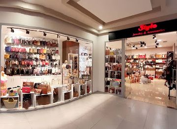 albania/skrapar/shop/metropol-center