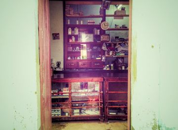 sao-tome-and-principe/santo-antonio/shop/farmacia