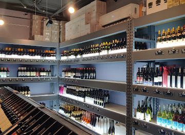 saint-kitts-and-nevis/frigate-bay/shop/corks-screws