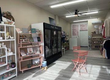 missouri/lebanon/shop/covell-flowers-coffee-bakery-gifts