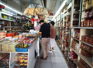 indonesia/west-kalimantan/shop/along