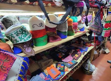 kyrgyzstan/kochkor/shop/kochkor-kutu-women-s-handicraft-cooperative