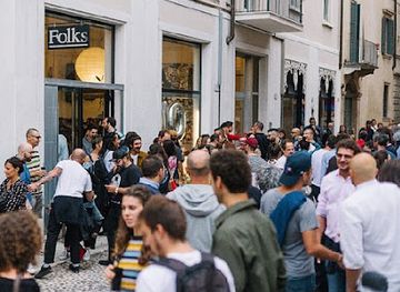 italy/verona/borgo-trento/shop/folks