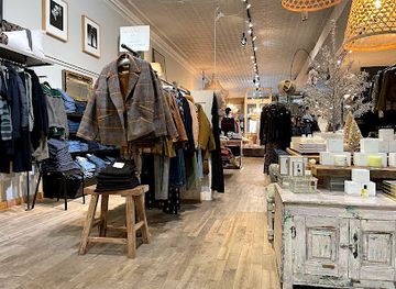 michigan/traverse-city/shop/ella-s