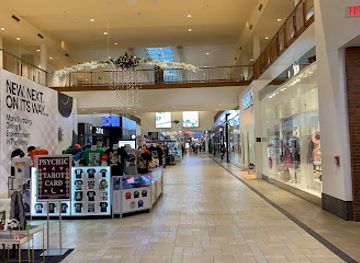 new-york/long-island/shop/smith-haven-mall