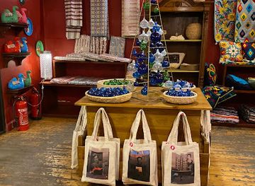 egypt/western-desert/shop/oum-el-dounia-gallery