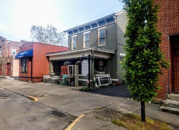 ohio/chillicothe/shop/a-touch-of-charm-mercantile