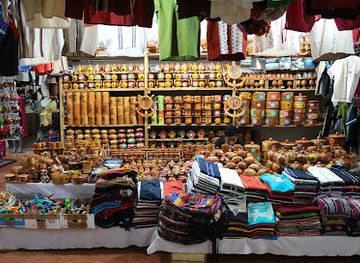 mexico/chiapas/san-cristobal-de-las-casas/shop/mercado-de-dulces-y-artesanias-ambar