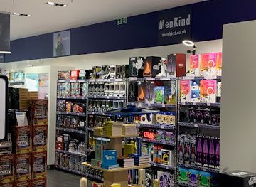 united-kingdom/dundee/shop/menkind