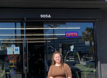 california/inglewood/shop/snoop-dogg-s-clothing