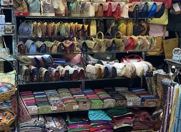 turkiye/phrygia/shop/istanblue-gift-shop