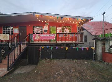 panama/boquete/shop/panamenita-souvenir-shop-boquete