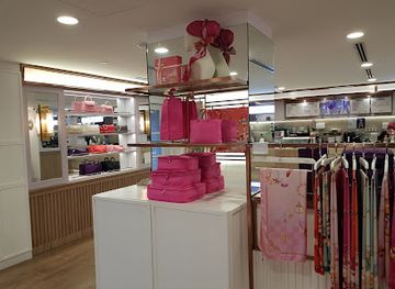 malaysia/kuala-lumpur/bangsar/shop/the-duck-store-bangsar-village