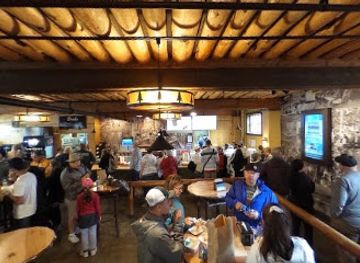 montana/yellowstone-national-park/shop/yellowstone-forever-park-store