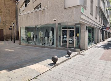 spain/huesca/shop/elite