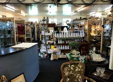united-kingdom/cheshire/shop/cheshire-hampton-vintage-emporiums-lady-heyes-shops