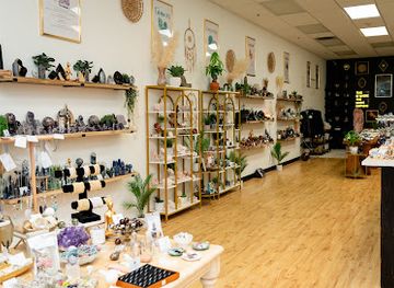 new-hampshire/central-new-hampshire/shop/the-bohemian-bedford