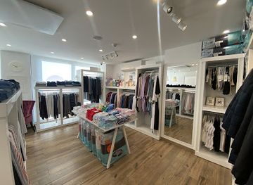 jordan/al-maghtas/shop/become-a-mom-boutique