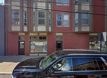 ohio/cleveland/university-circle/shop/the-kiss-of-the-hands