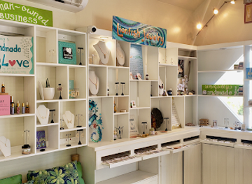 belize/placencia/shop/kaj-expressions