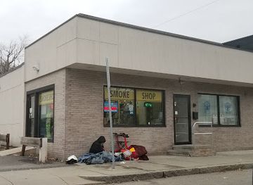 massachusetts/quincy/shop/three-guys-smoke-shop