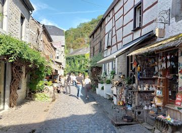 belgium/durbuy/shop/om-cosmos