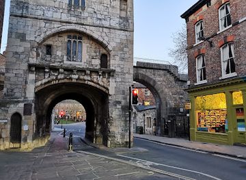 united-kingdom/yorkshire-and-the-humber/shop/village-shop