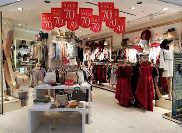 indonesia/surabaya/shop/avenue-ciputra-world-surabaya