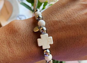 ecuador/guayas-region/shop/salve-regina-ecuador